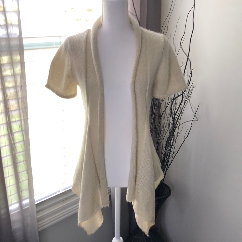 Poof Excellence Womens Sweater. SZ L